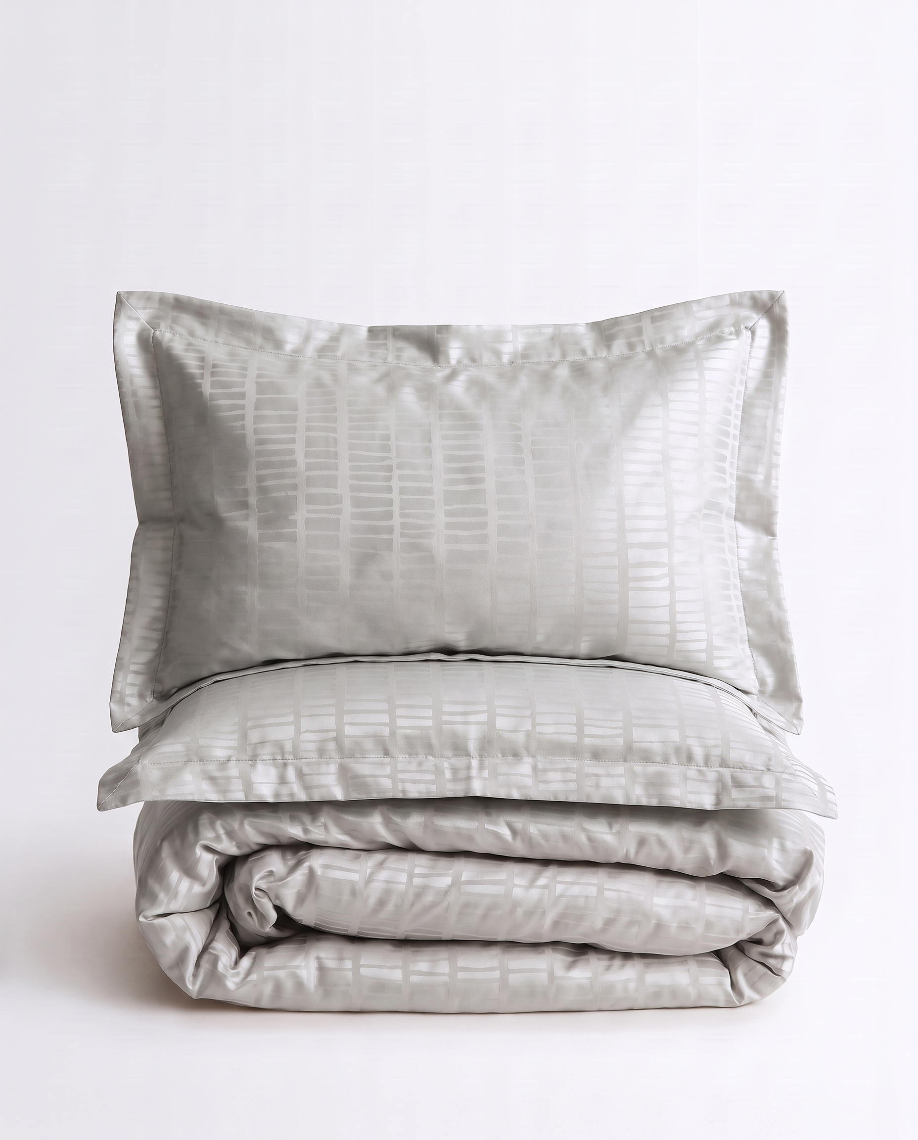 Duvet Cover Set – Dashes (Jacquard Polycotton)
