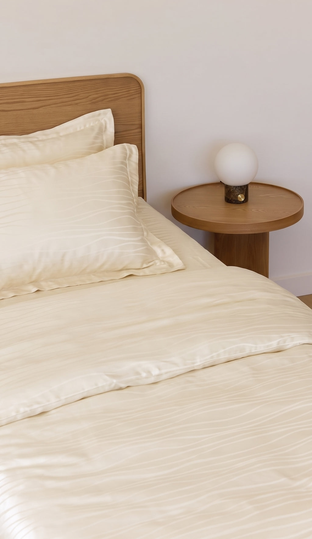 Duvet Cover Set – Wavy Stripes (Jacquard Polycotton)